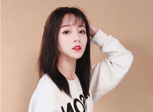 杨凯莉凉了,莉哥粉丝爆出行业乱象