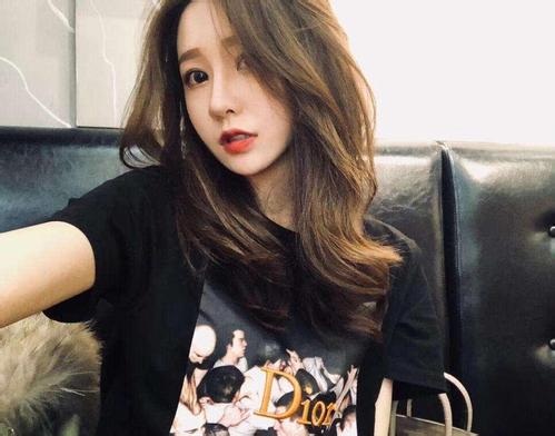 抖音温婉是谁?许静婉因为什么被封?
