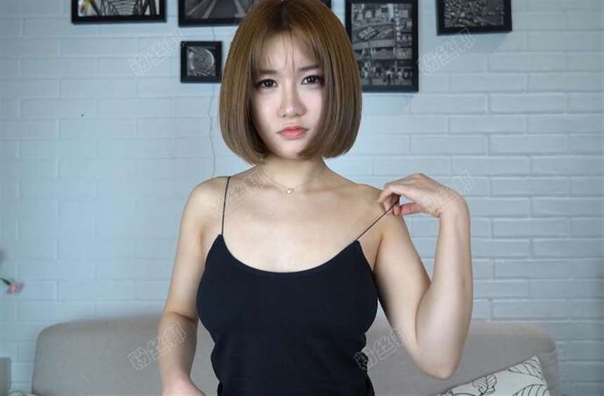 抖音周大萌个人资料k8傲娇萌萌早期福利写真视频因被网友认出消失