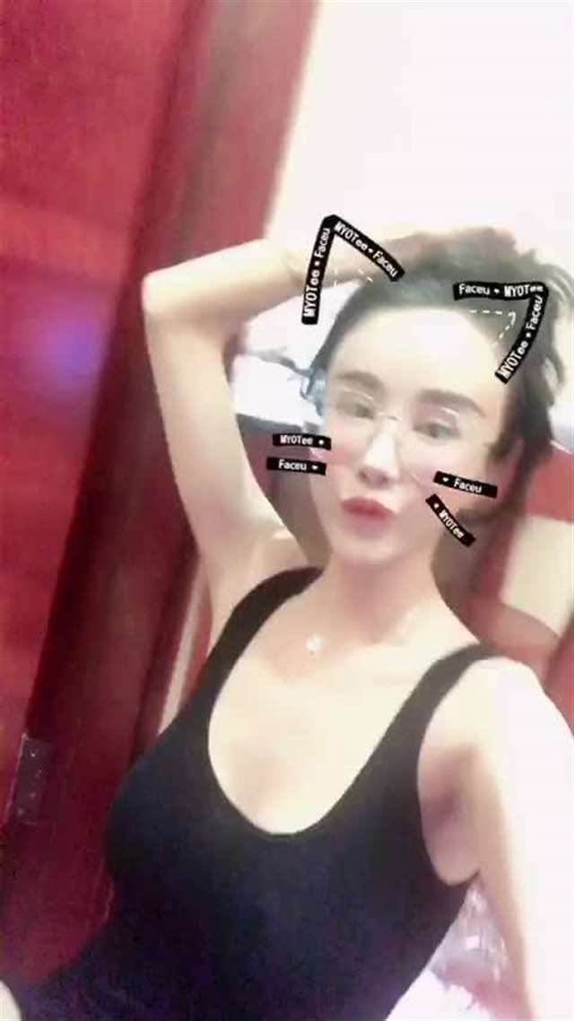 自拍少妇 微拍福利大尺度-美女-伊丽莎白鼠23