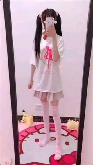 极品美女24FA人体无圣光 com 绅士玩物53:腿玩年