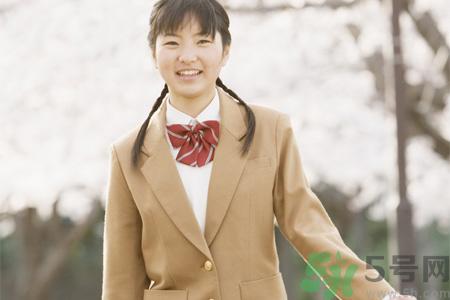 初中生女生的标准胸围是多少?初中女生正常胸围是多少?