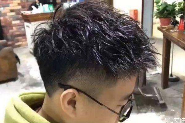 钢夹烫是怎么烫的 钢夹烫适合什么脸型