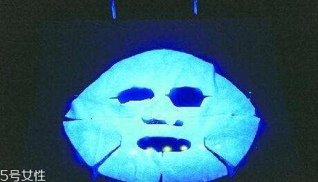 面膜荧光剂是什么成分 夜光脸的元凶