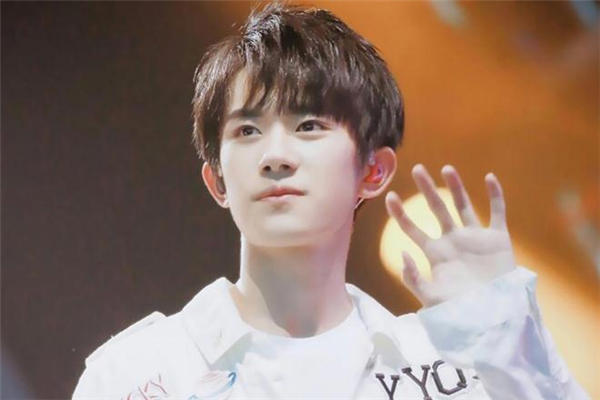 做定位烫要多长时间 定位烫怎么吹头发