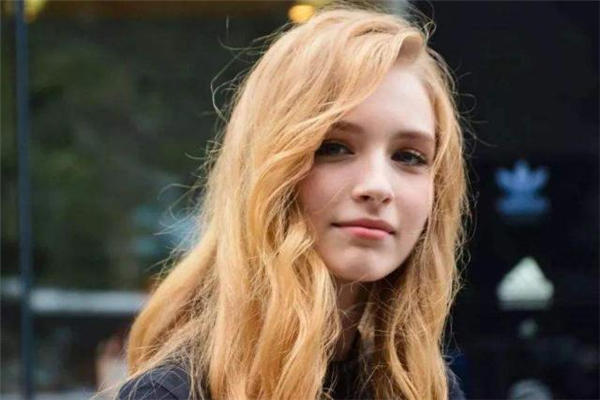 黑脸娃娃和光子嫩肤区别 黑脸娃娃和光子嫩肤能一起做吗