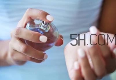 伊丽莎白雅顿第五大道香水多少钱_专柜价格