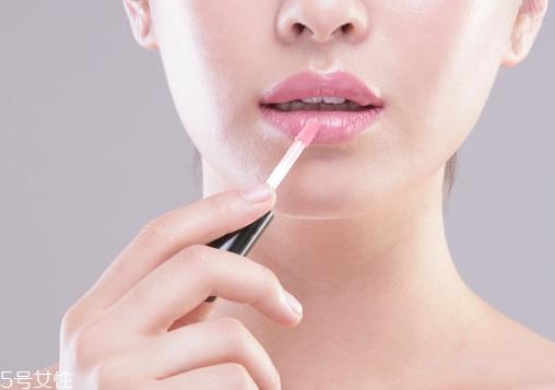 唇部去角质哪个牌子好 唇部去角质产品推荐