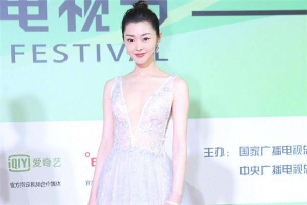 种植美人尖是什么原理 美人尖种植手术步骤