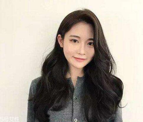 长卷发图片2019款 大卷长发图片