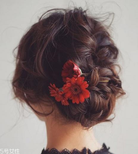 新娘发型2018最新图片 6款热门新娘发型推荐