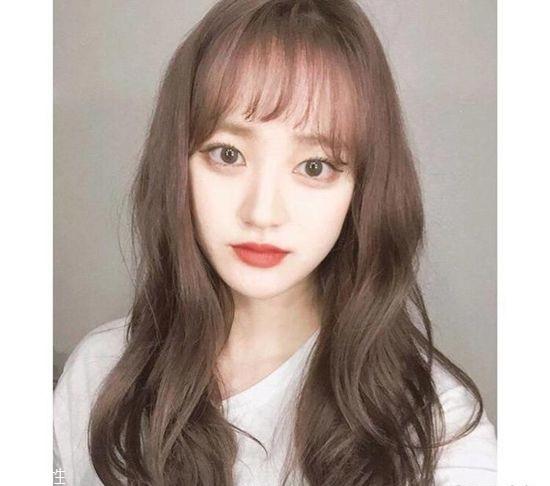 2022年最流行什么发型女 好看又显气质