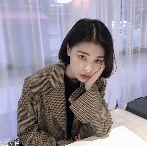 2022年最流行什么发型女 好看又显气质