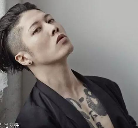 2022男士流行染发颜色 男士染发发色图片