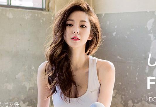 2022年最流行显白发色 2022头发颜色大全图片