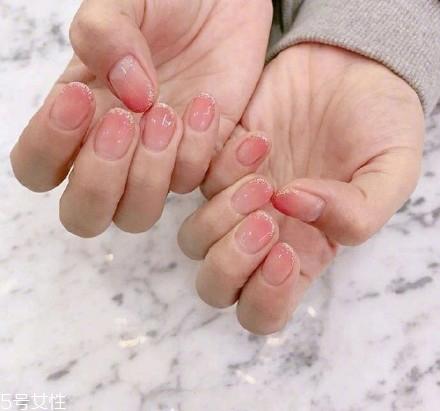 粉色美甲图片2022款式 仙女软妹必备