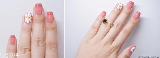 粉色美甲图片2022款式 仙女软妹必备