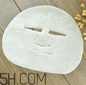 不同面膜纸的特点 面膜纸的自制方法