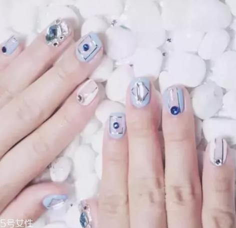 2022美甲十个流行颜色 气质美甲图片大全2022