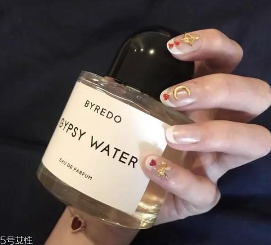 2022美甲十个流行颜色 气质美甲图片大全2022