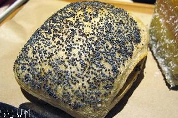 罂粟籽面包怎么做才更好吃