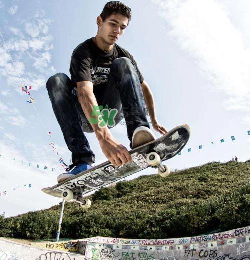 hermes滑板多少钱？爱马仕滑板专柜价格