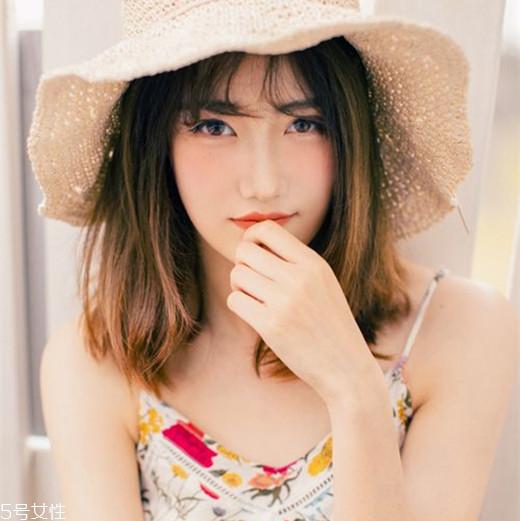 齐肩发怎么烫好看？女生发型设计与脸形搭配