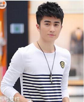 男生夏天适合什么短发发型 25款各种风格潮男发型