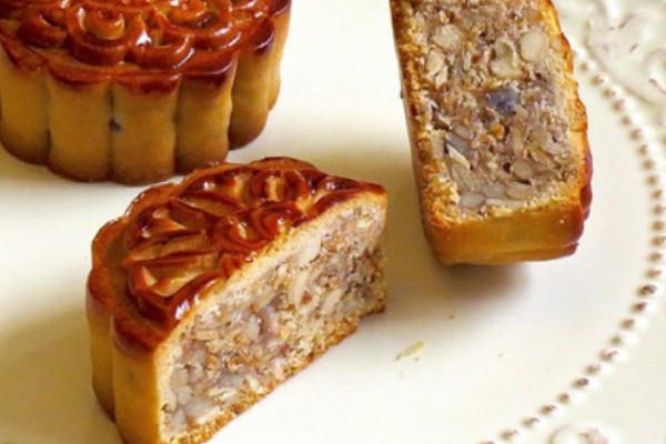 五仁月饼为什么难吃?购买时注意看五仁月饼保质期