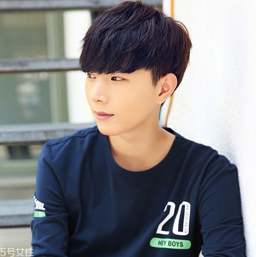 2022男生流行发型短发名称 2022男生最新发型图片