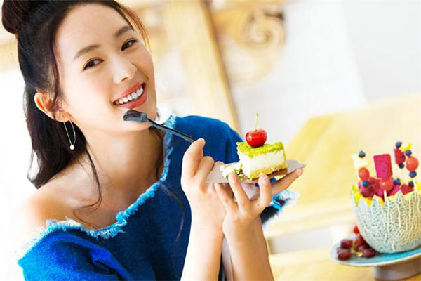 玻尿酸填充鼻唇沟效果好吗 玻尿酸丰鼻唇沟自然吗