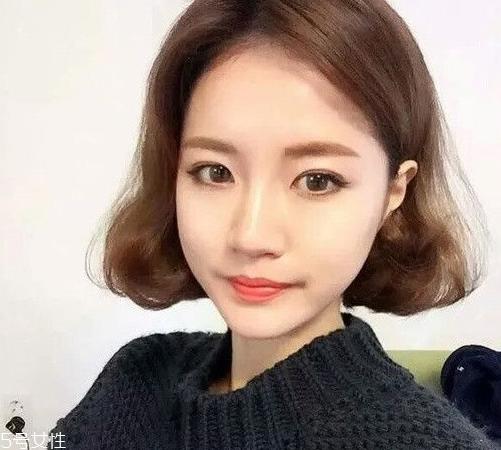 今年流行什么刘海2022 2022女生刘海发型图片