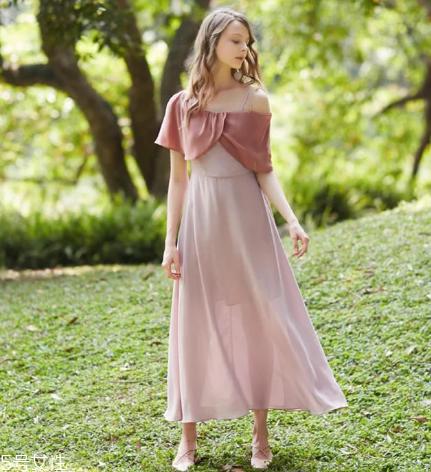 复古连衣裙怎么搭配？复古连衣裙搭配图片