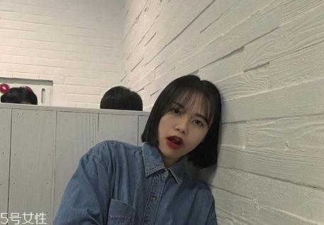 2022年流行的发型女生 适合自己的发型才最美