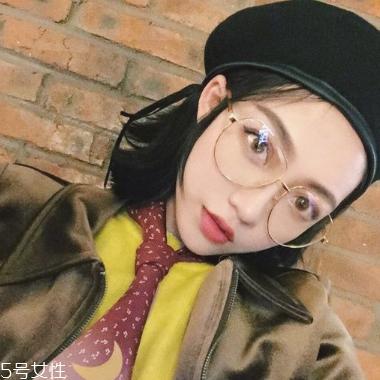 2022年流行的发型女生 适合自己的发型才最美