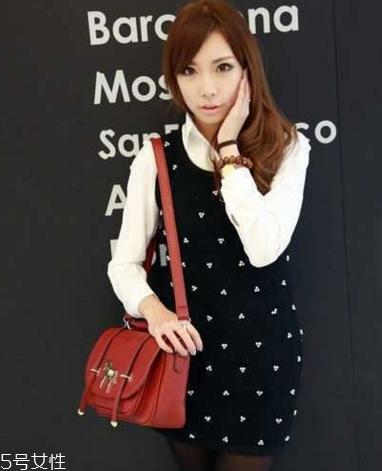 2022年流行的发型女生 适合自己的发型才最美