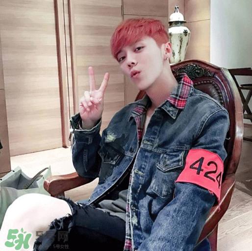 424袖标是什么牌子？424 on fairfax是什么档次？