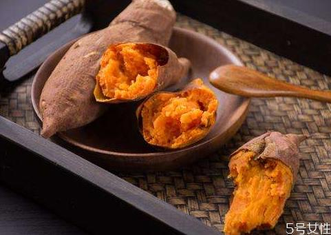 微波炉可以烤红薯吗 微波炉怎么烤红薯