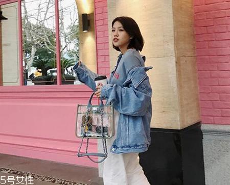 塑料透明包包什么款式好看？透明塑料包款式推荐