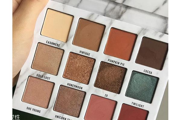 人气眼影盘推荐 2022年最火的眼影盘