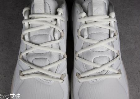 adidas crazylight 2018怎么样？crazylight 2018测评