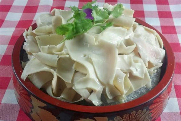 黄喉是什么动物身上的 黄喉是什么部位