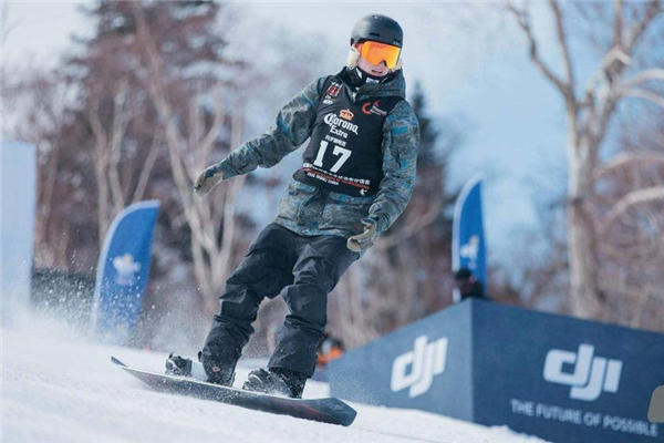 单板滑雪鞋怎么穿 按照步骤来