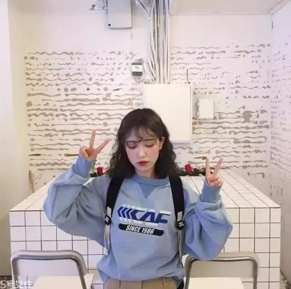 泡面头适合什么脸型 2022泡面头发型图片