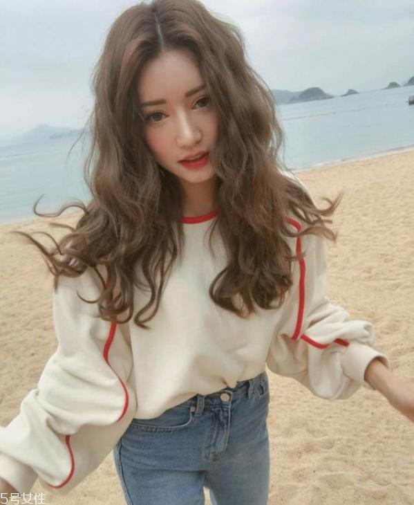 泡面头适合什么脸型 2022泡面头发型图片