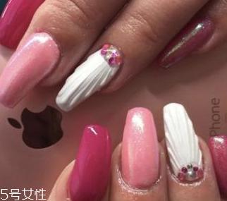 贝壳美甲图片2022新款式夏天 俏皮又仙气的4款贝壳指甲