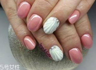 贝壳美甲图片2022新款式夏天 俏皮又仙气的4款贝壳指甲