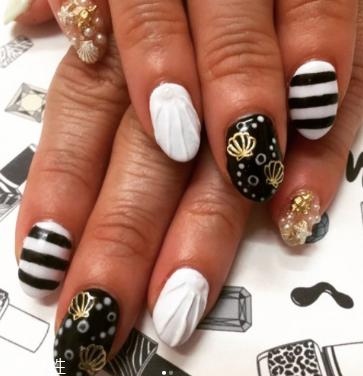 贝壳美甲图片2022新款式夏天 俏皮又仙气的4款贝壳指甲