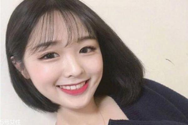 额头窄适合什么刘海 额头窄适合最佳发型