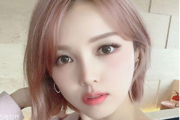 额头窄适合什么刘海 额头窄适合最佳发型